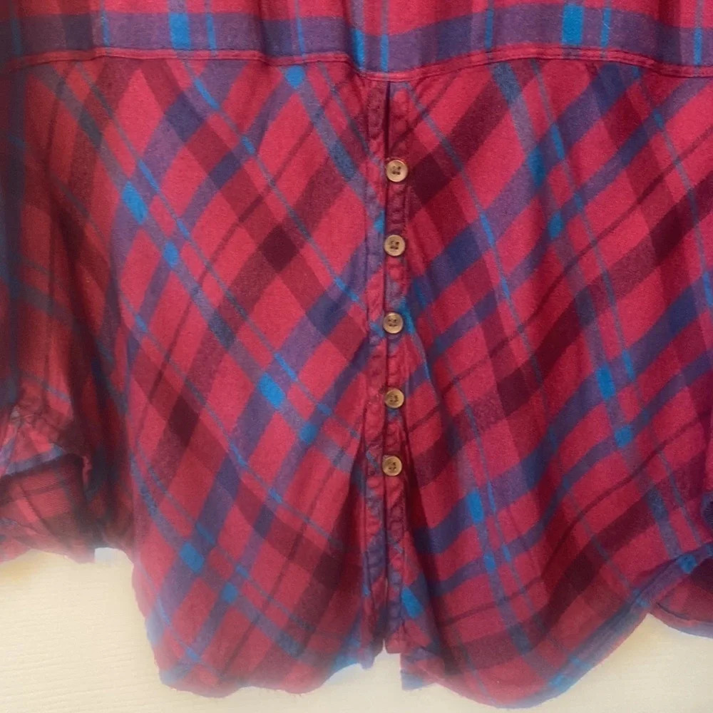 Lucky Brand  Maroon and Blue plaid Flannel Button down  shirt  Size XL - Picture 8 of 8